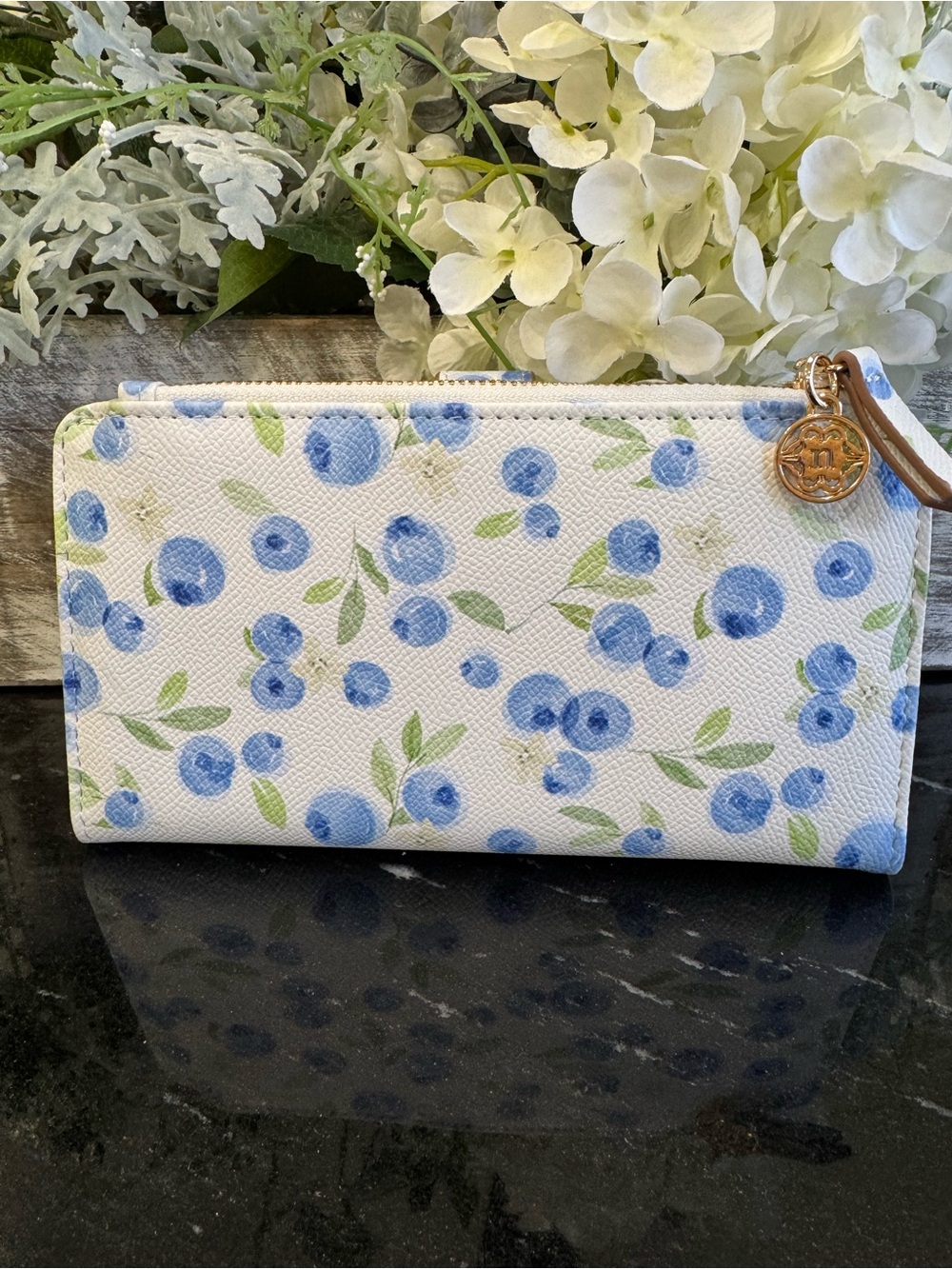 🍃🫐Nanette Lepore Lilli Wallets Blueberry Blooms and Blue Gingham - Picture 12 of 13